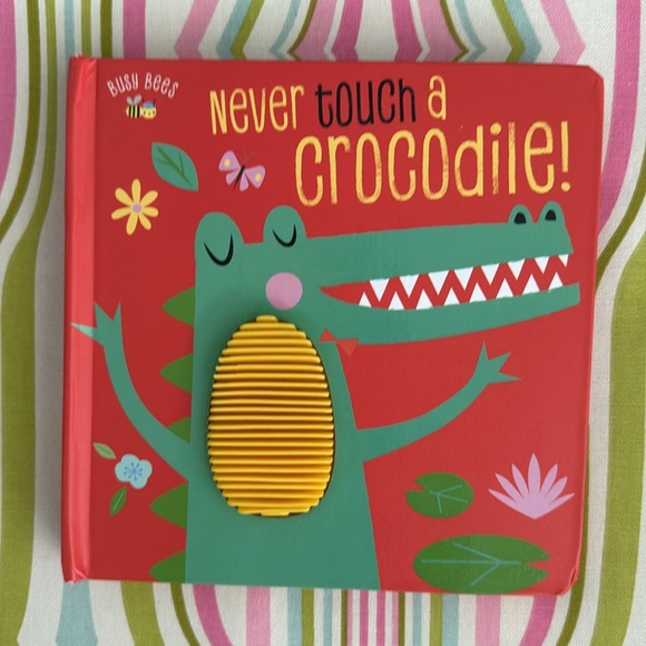 Set of 4 Colorful Children's Books, all board books, 3 are jelly at books - Picture 5 of 5